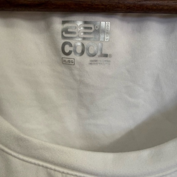 32 Degrees Women's Classic White Tank Top - Picture 5 of 5